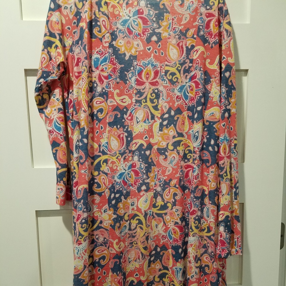 Lularoe Sarah - Picture 2 of 4